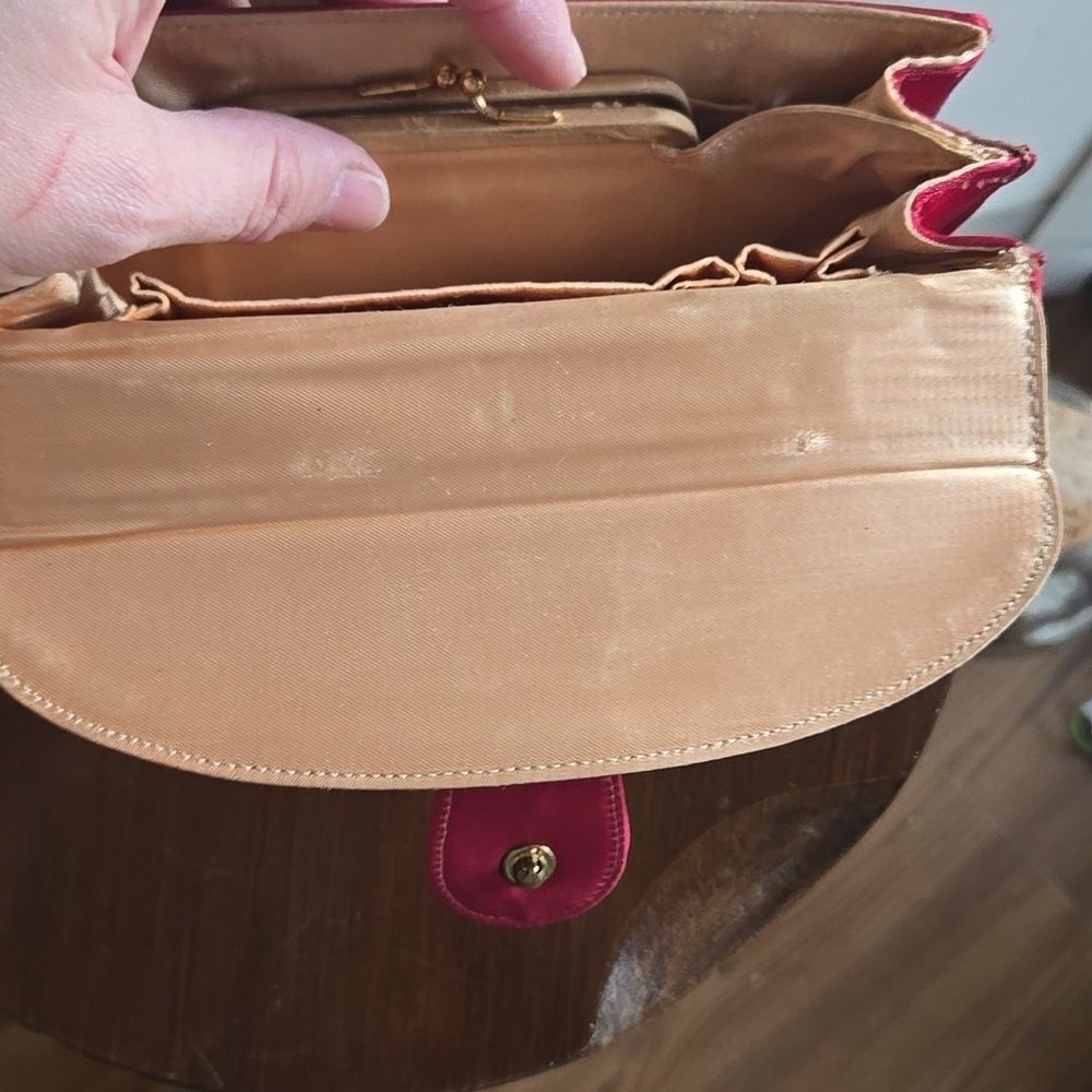 Paristyle vintage satin Clutch - Picture 12 of 12
